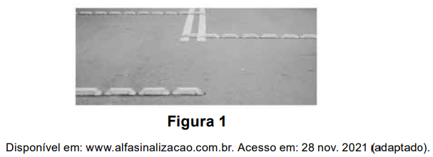 Questão 144 - Enem PPL 2023 - A tartaruga ou tachão de trânsito é um dispositivo,faces retangulares,enem