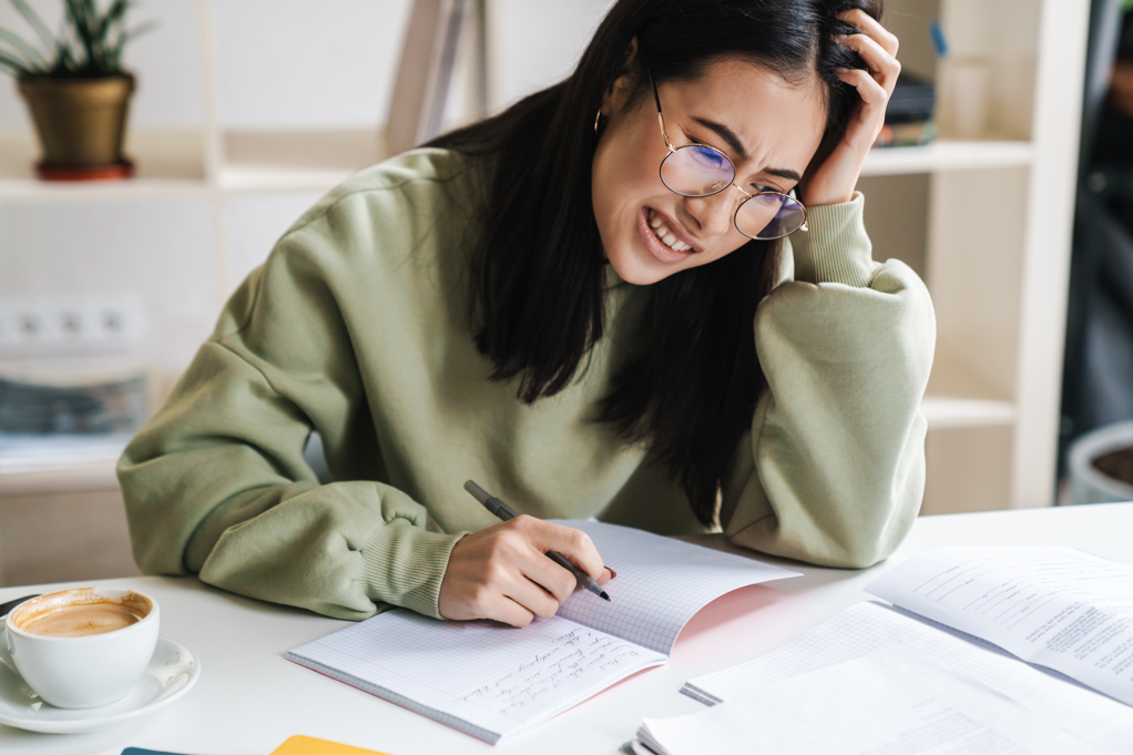 Matérias de Matemática que Não Caem no ENEM — Pare de perder tempo! - Matérias de Matemática que Não Caem no ENEM — Pare de perder tempo! -